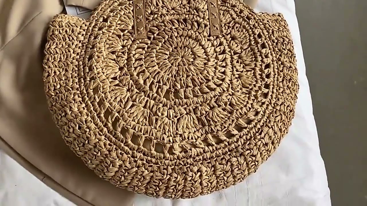 Round Straw Beach Bag Vintage Handmade Woven Shoulder Bag Raffia circle Rattan bags Bohemian