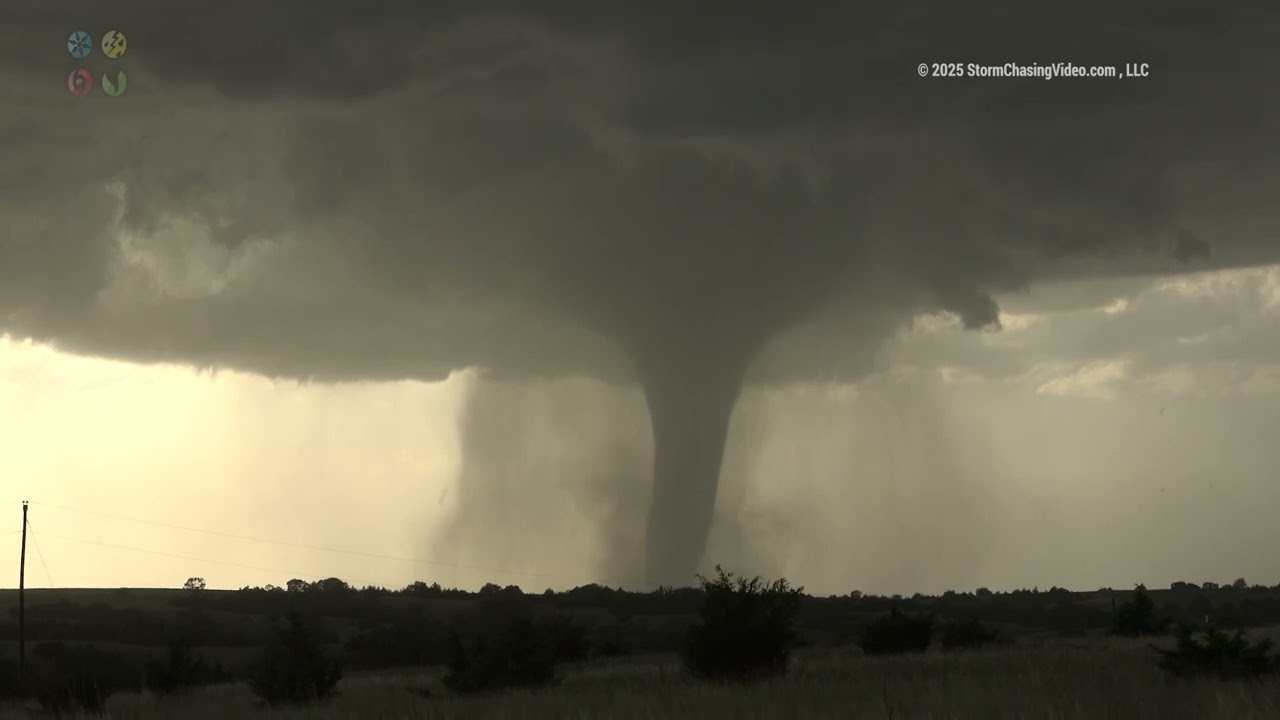 Large Tornado on the ground near Wellfleet, Nebraska
