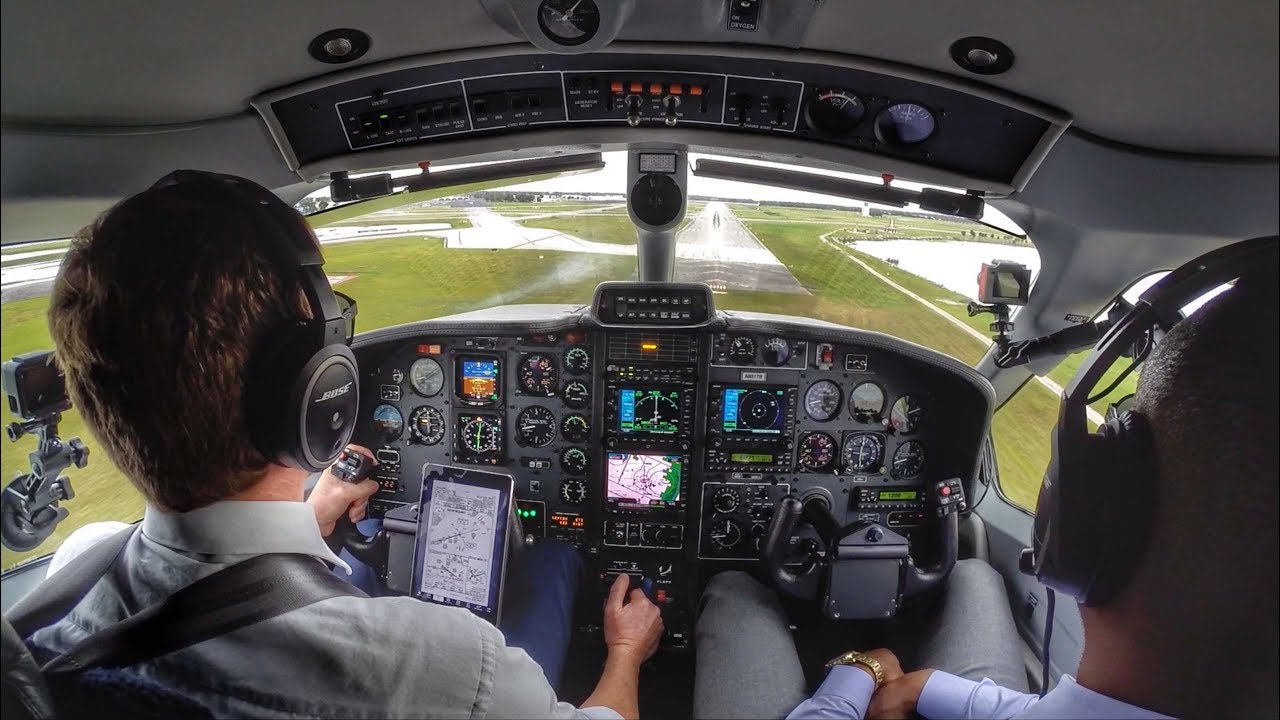 ПОЛЕТ НА МОЩНОМ TBM850 - PILOT SWAG 2