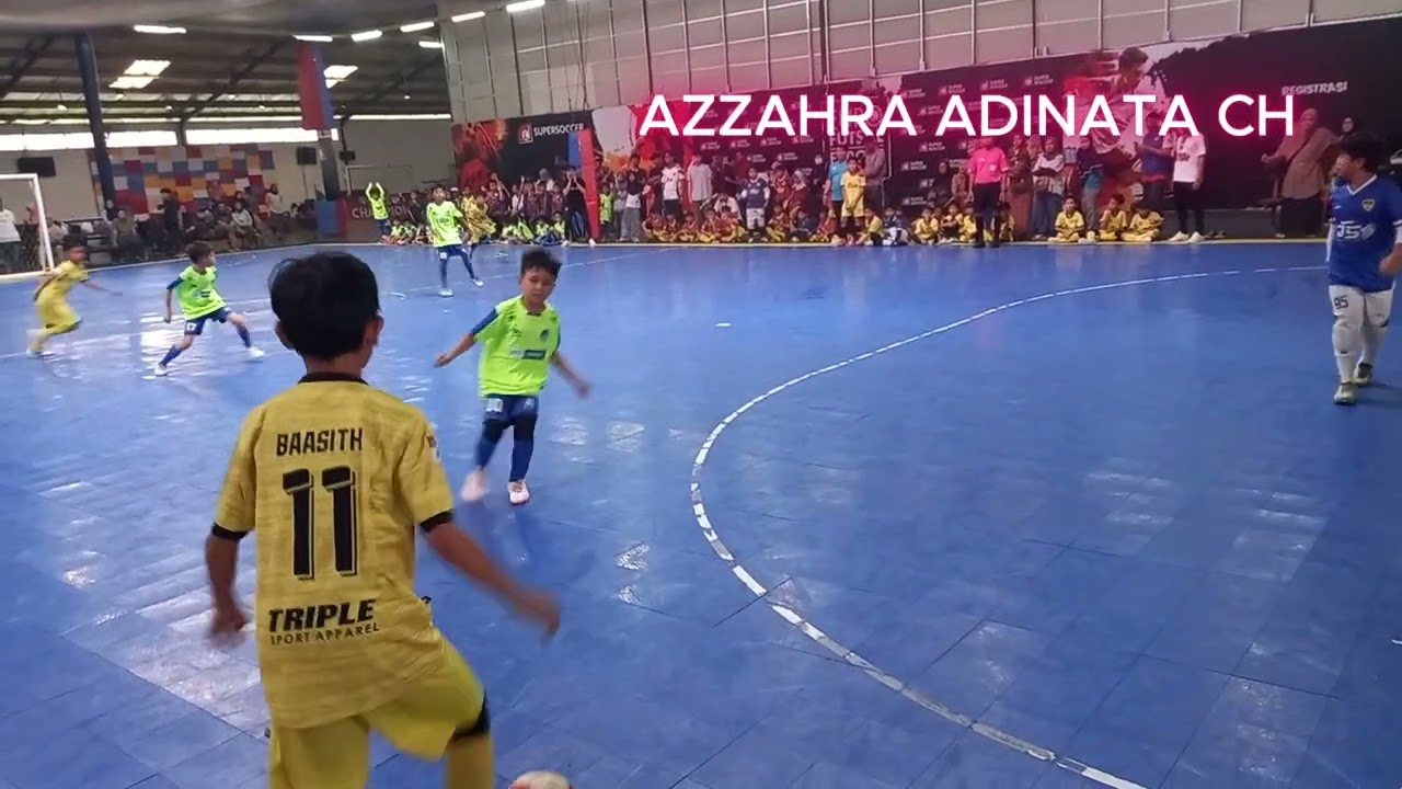 AZAAHRA LIHAT MAS PERTANDINGAN FUTSAL DI CIBOS