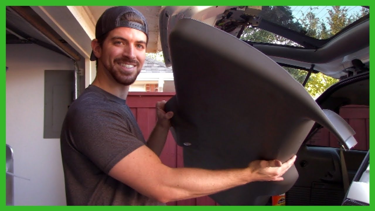 Removing Rear Liftgate Trim Panel Chevy Trailblazer EXT 2002 & Manually Unlocking Liftgate