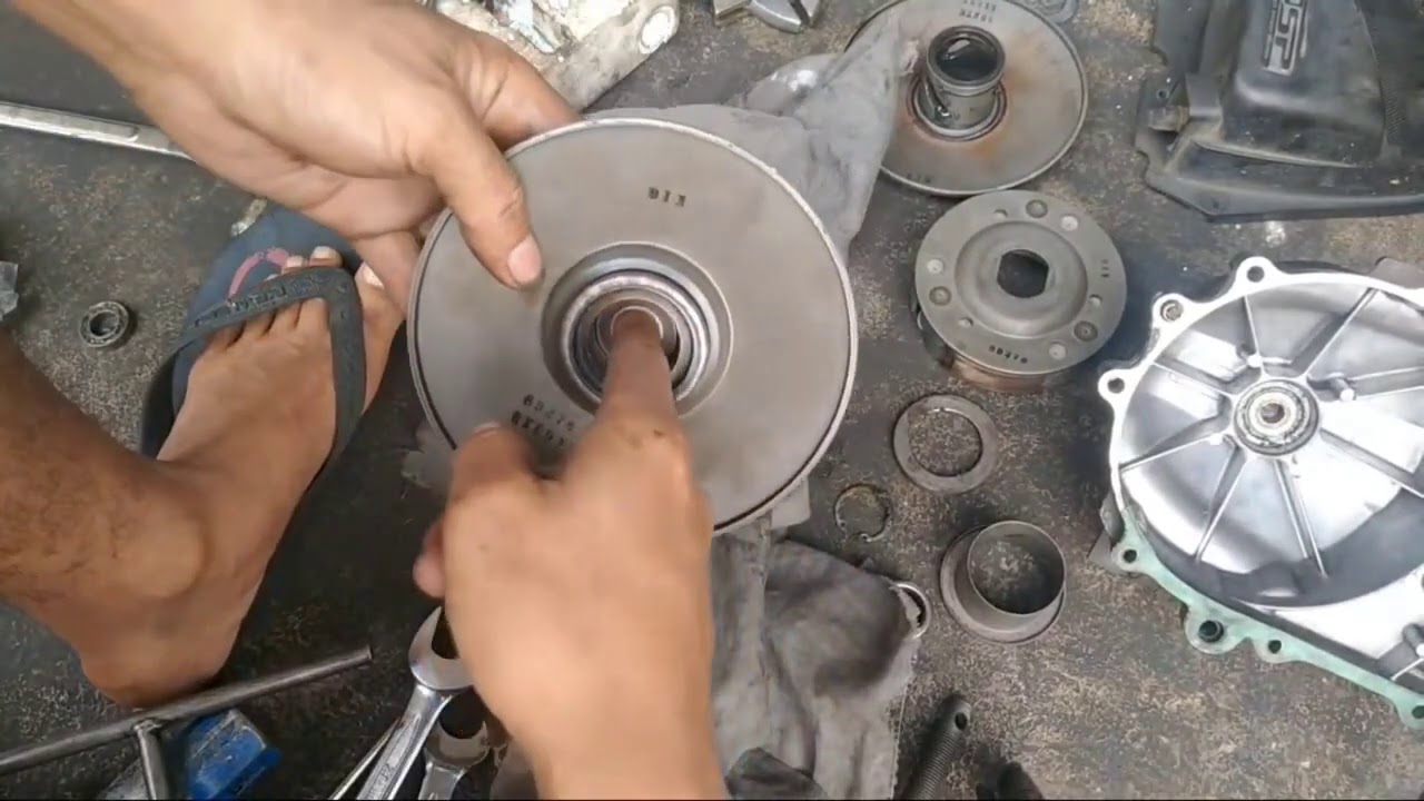 Cara ganti lakher puli cvt vario 110 injeksi