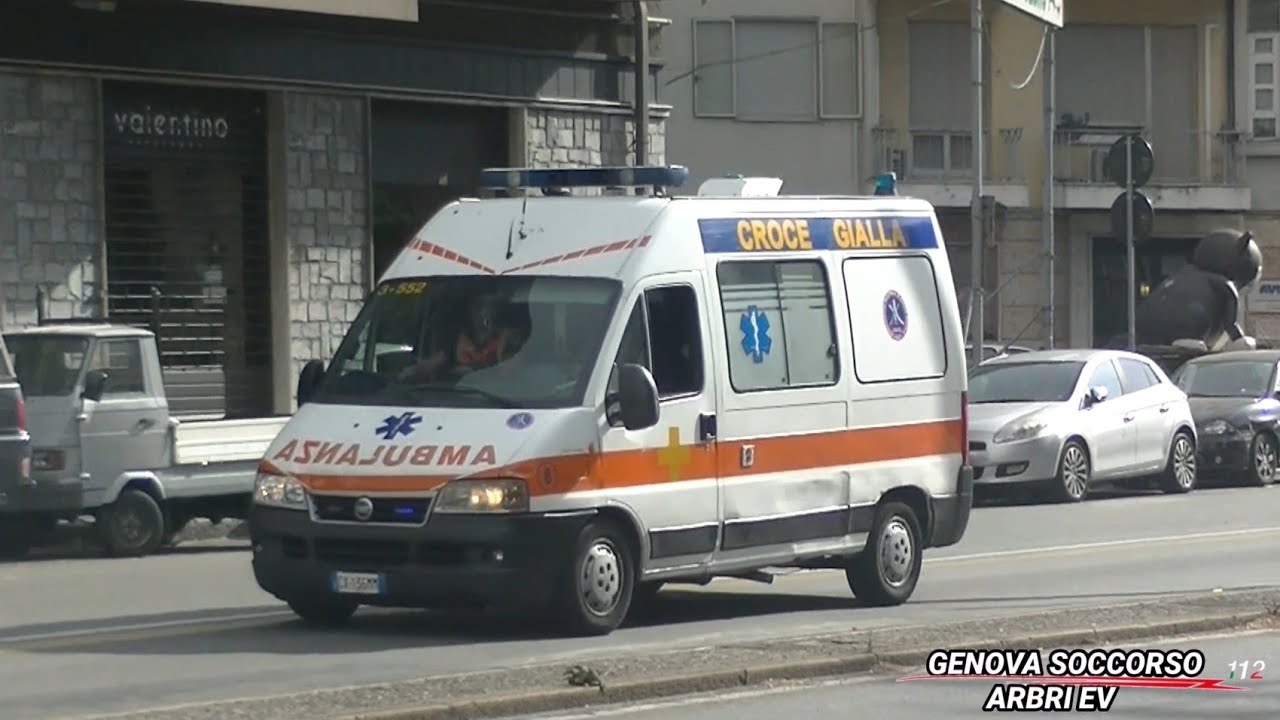 X4 3-552 Croce Gialla Genova in Sirena