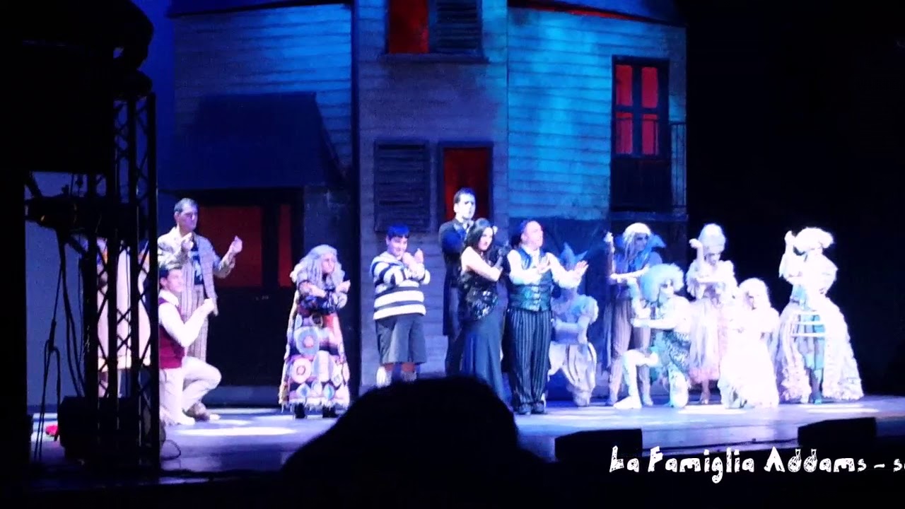 La Famiglia Addams - saluti finali