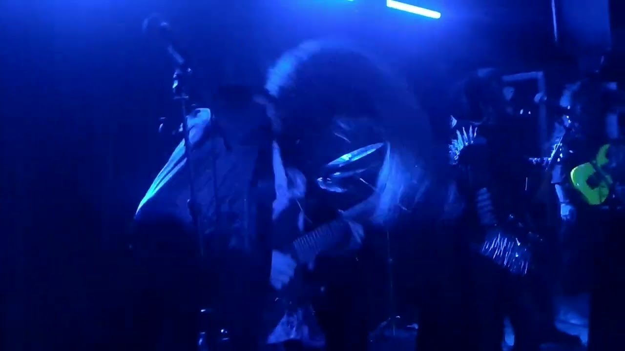 Worm- Tampa, FL 9/23/23(7)