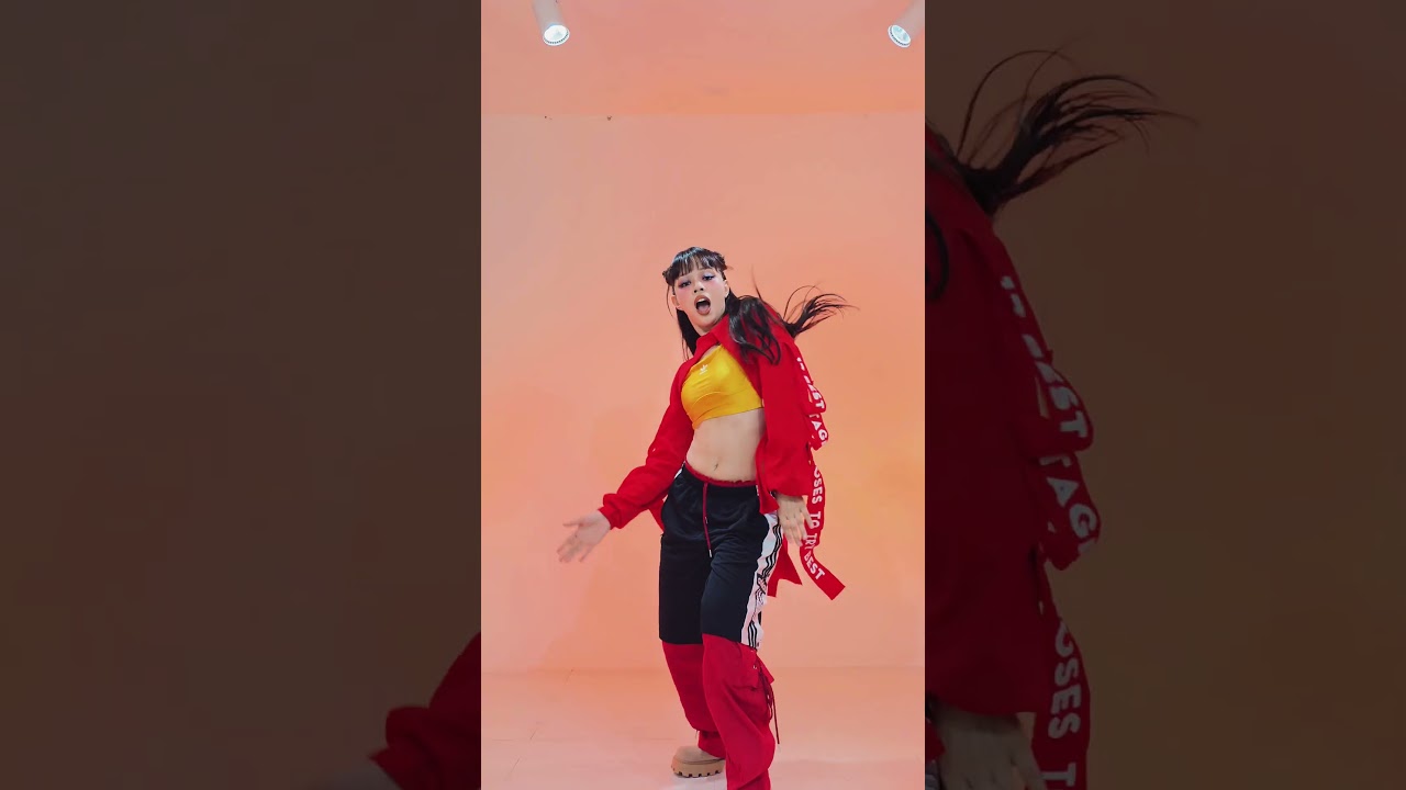 BABYMONSTER - &lsquo;HOT SAUCE&rsquo; dance cover @BABYMONSTER #BABYMONSTER #베이비몬스터 #HOTSAUCE #shorts #kpop