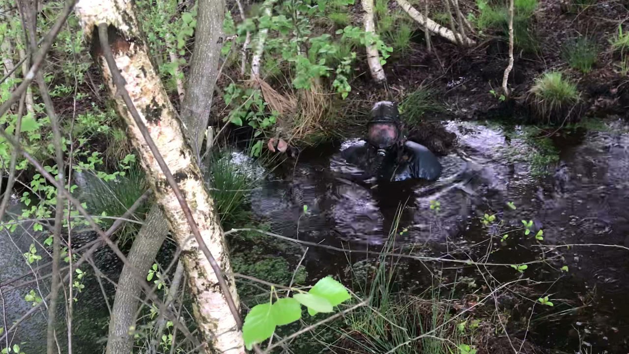 Wetsuit & Waders in Mud Part1