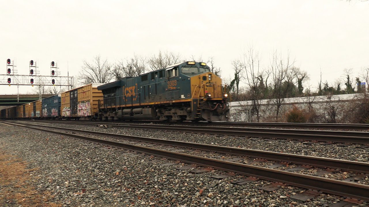 1/18CSX M409westbound manifest freight train at St Denis MD 