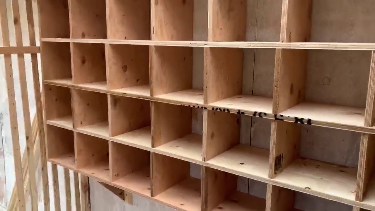 BOX PERCHES FOR RACE LOFT