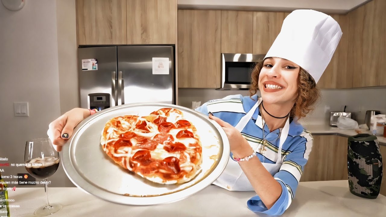 COCINO UNA PIZZA Y ESTO PASA...💀😳 | Rainelis 