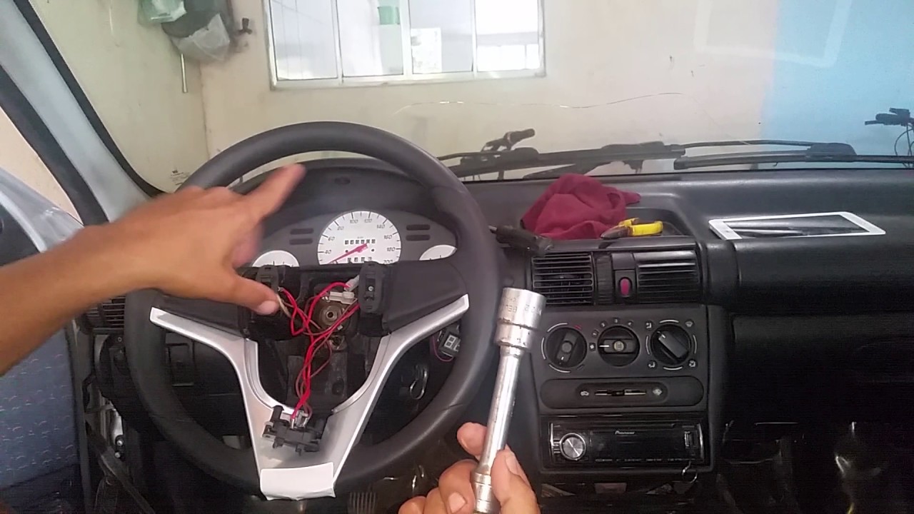 VOLANTE DO ONIX NO CORSA