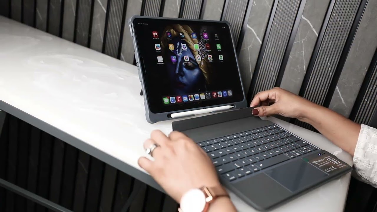 Best Budget Keyboard case for IPAD Pro 11 Inch and IPAD Air 10.9 Inches