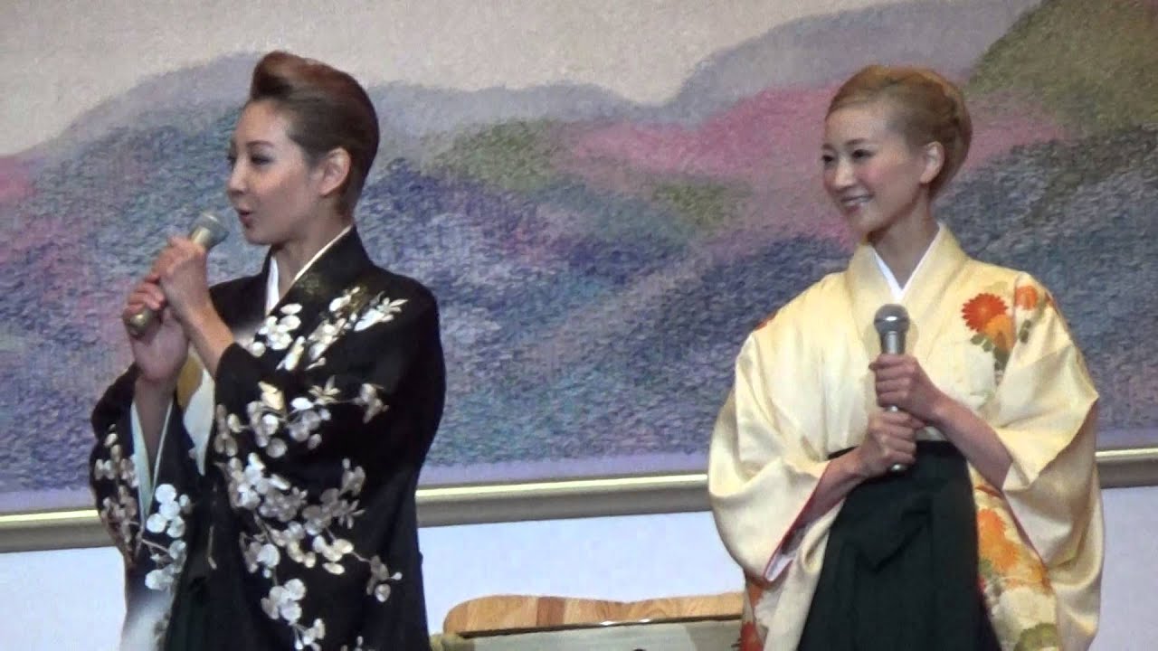 柚希礼音!夢咲ねね!元旦鏡開き!新世紀101周年宝塚大劇場