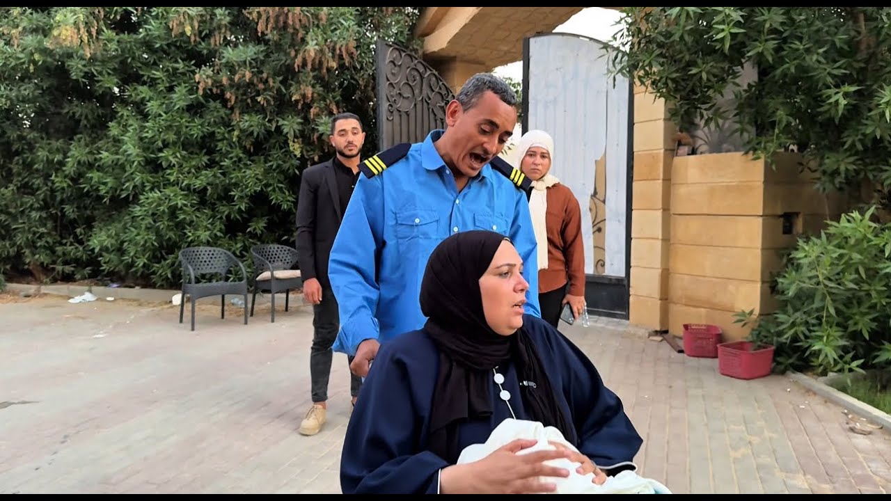 فرد امن شوف بيعمل اى مع صاحبت الفيلا وميعرفش ان ابنها شايفه