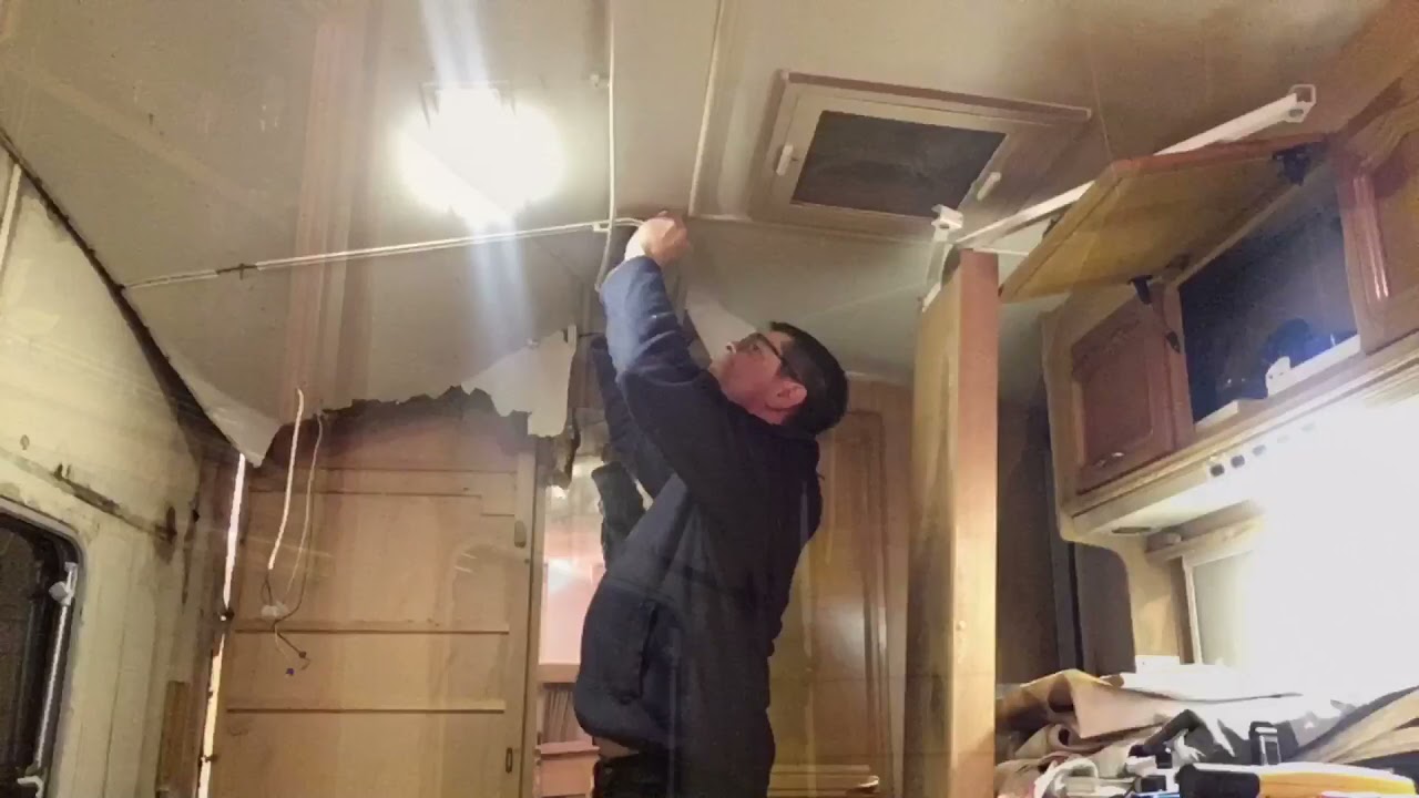 Damp Caravan Repair Pt 3 furniture, wall & ceiling board removal