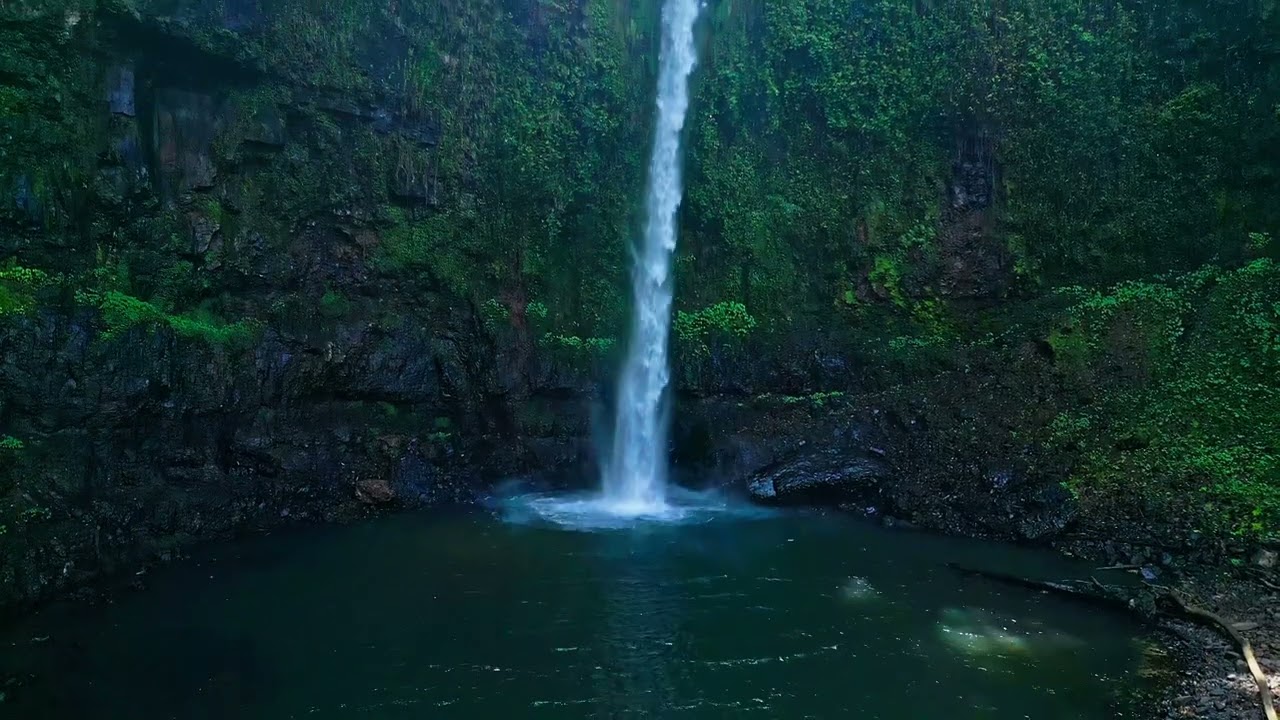Nandroya Falls hike Far North Queensland