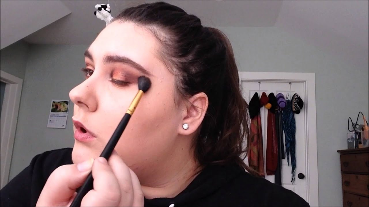 orange and gold halo eye