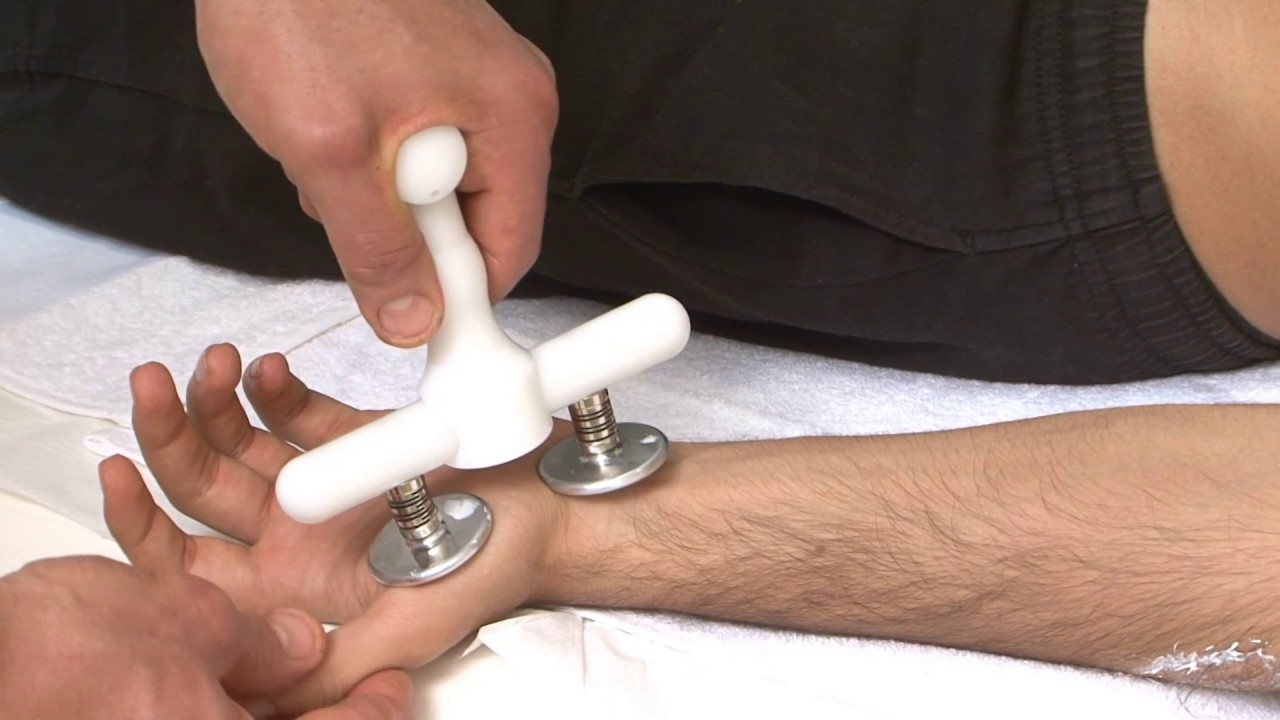 TECAR THERAPY FISIOWARMⓇ - Tendinitis of the rotator cuff, humeral epicondylitis, carpal tunnel