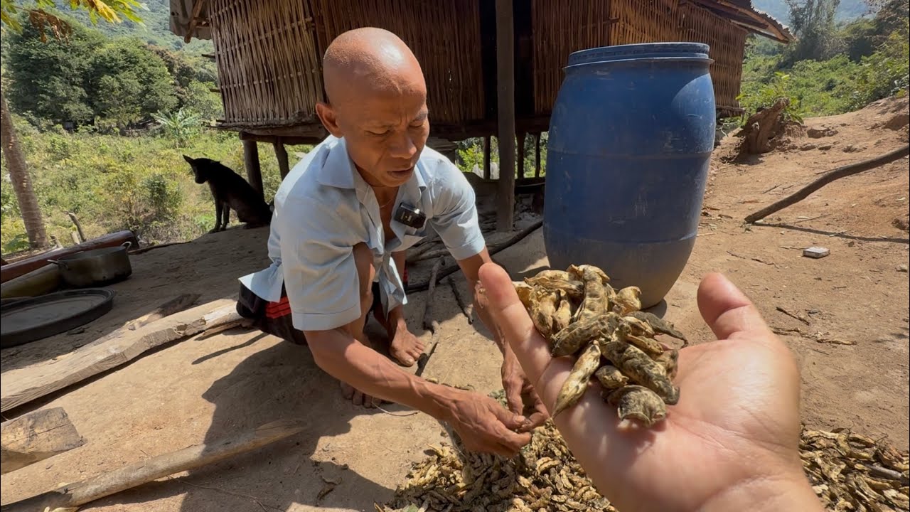Sau những ngày dưới làng, không ngờ anh vô mánh nhiều như vậy