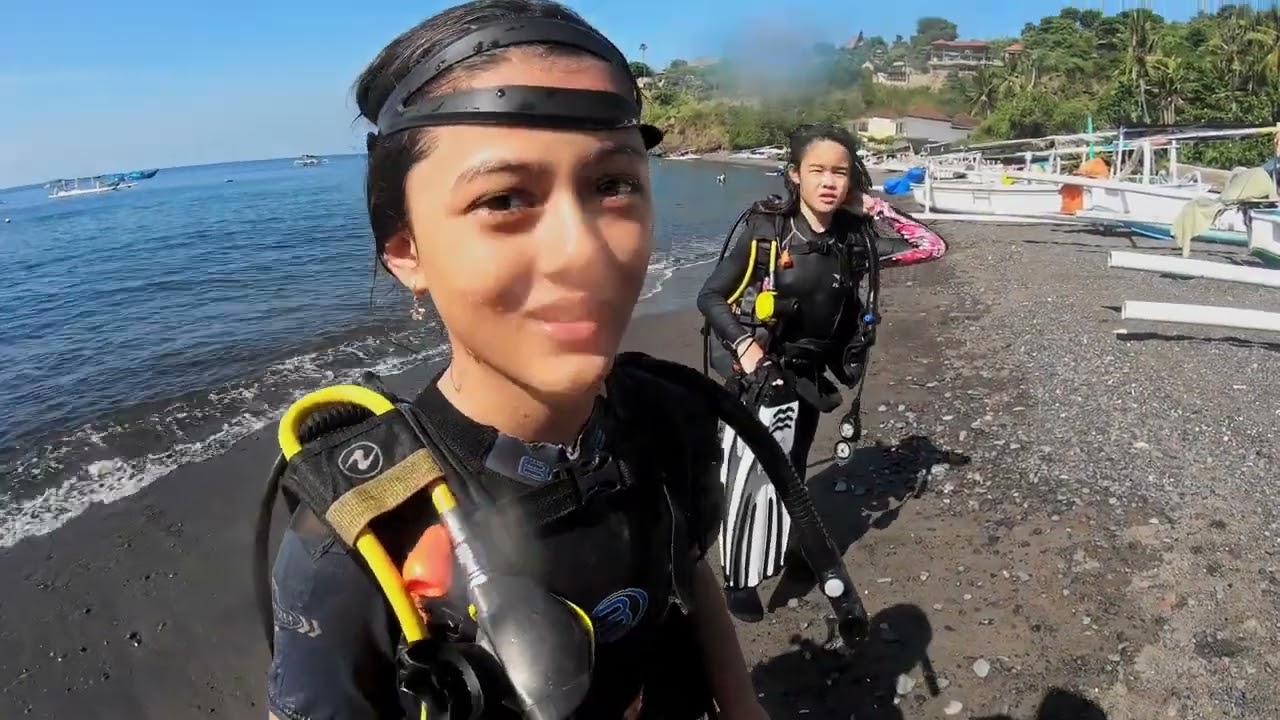 Angel & Shania, Jr. Open Water Divers, May 18, 2024 in Jemeluk Bay, Amed.