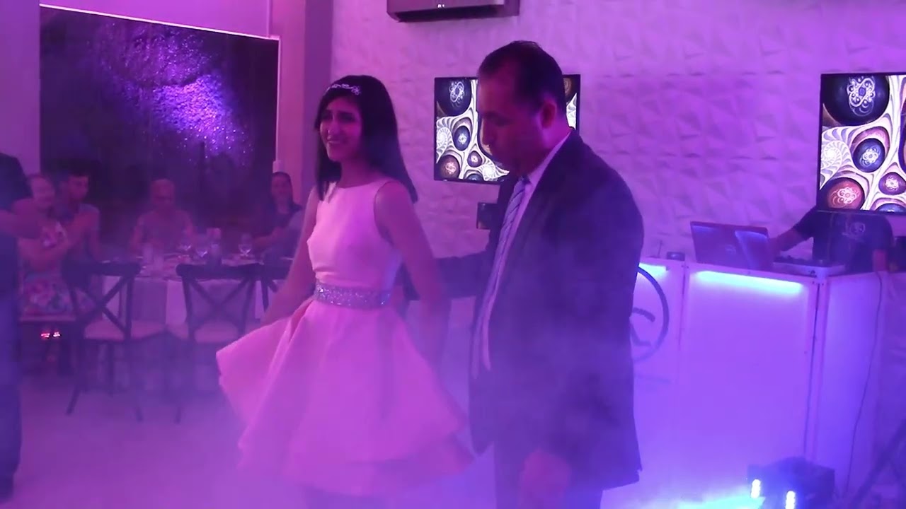 5 NAVIDAD 18 y XV DE KARY