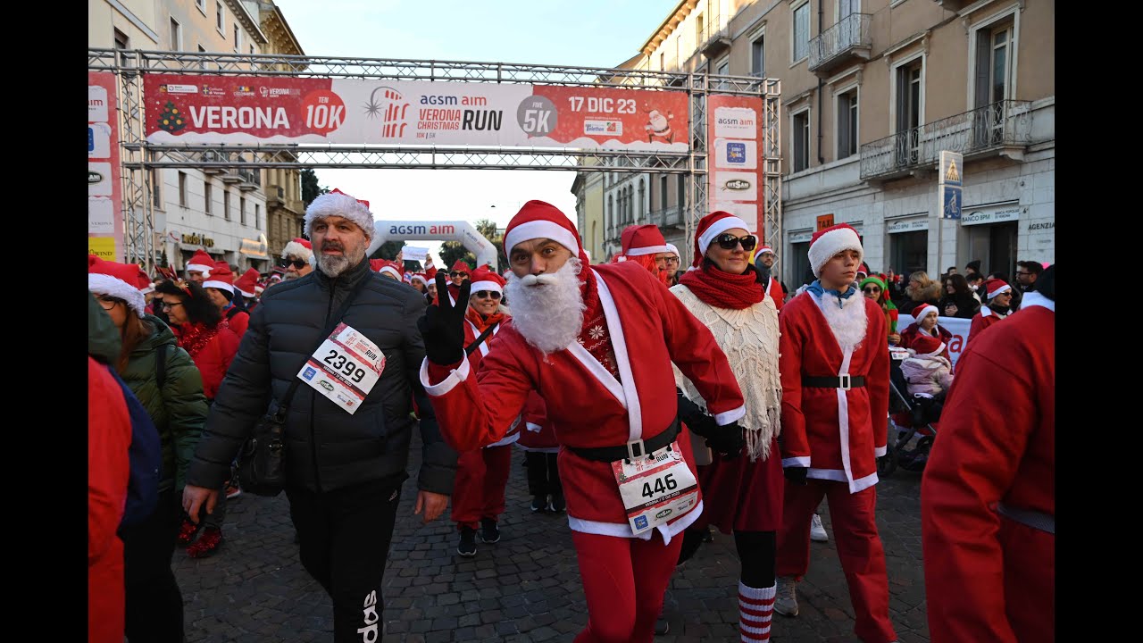 Agsm Aim Verona Christmas Run - 17 Dicembre 2023 - Aftermovie