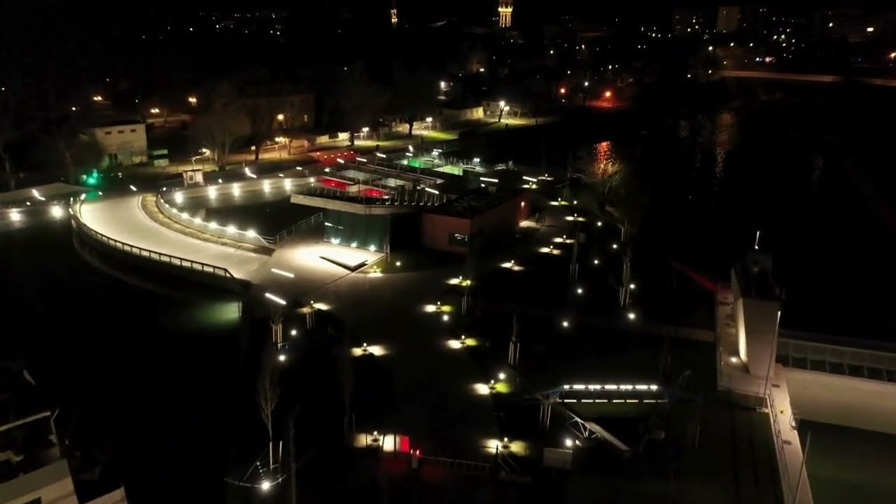 Sió-zsilip éjszakai felvétel