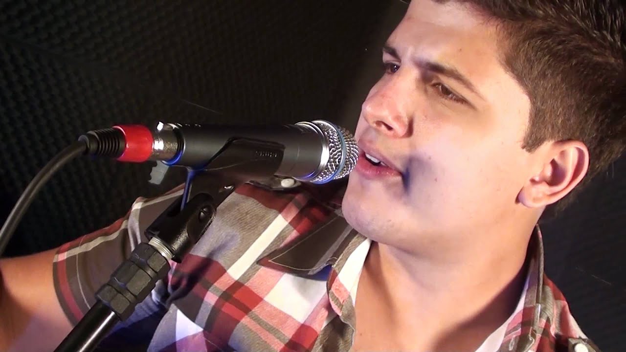 Marcos Prado - Pisa e sai correndo (Clip Oficial)