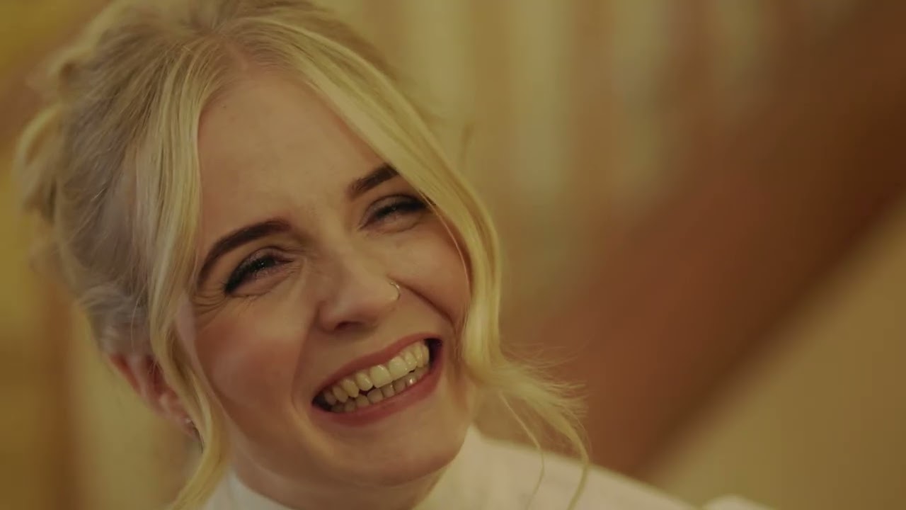 Emma & Tristan, Owlpen Manor, Wedding Highlight Film