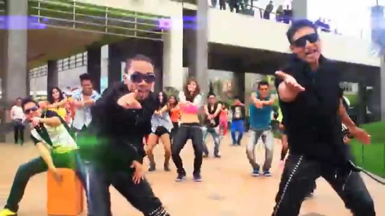 festejo festronika (la fabrica)