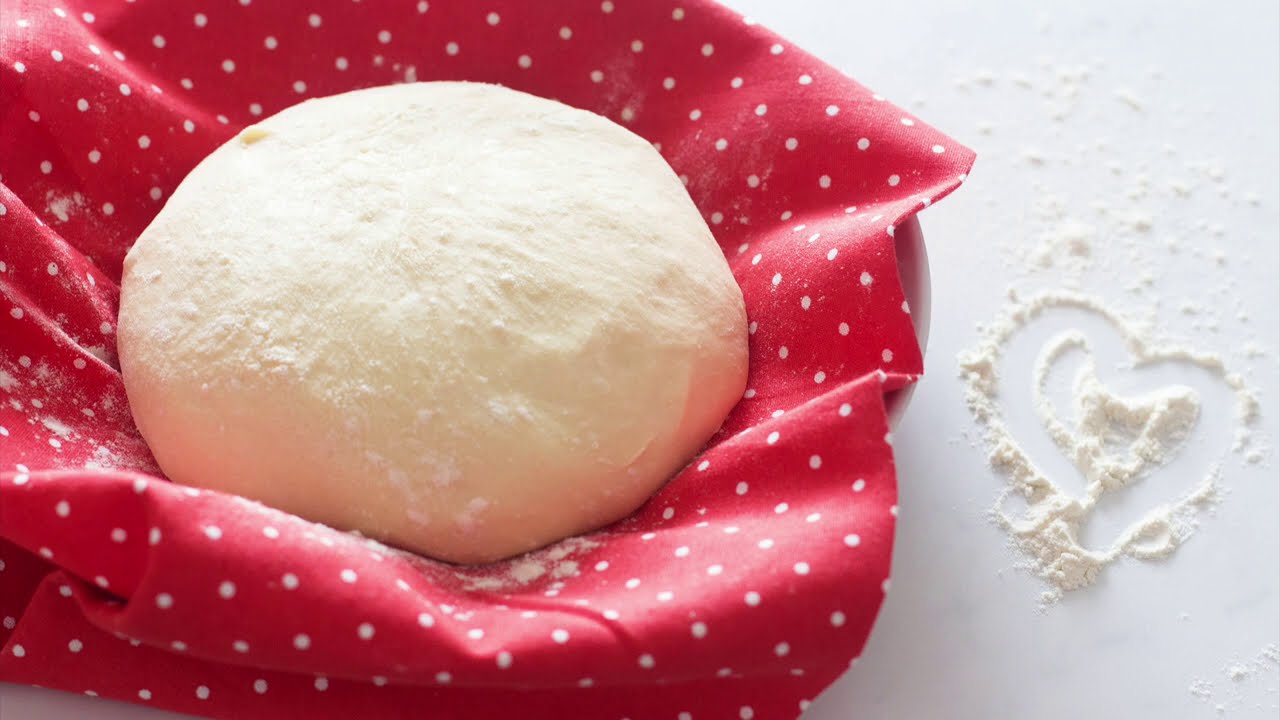 Pâte magique ! Une pâte pour utilisations à l'infini ! (Pizza, pains, chaussons ..)
