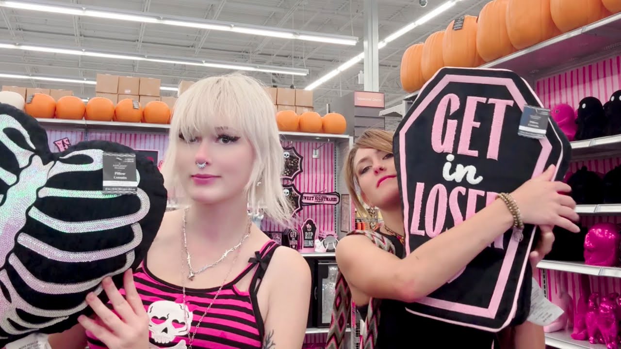 HALLOWEEN HUNTING But It's The Middle Of SUMMER
