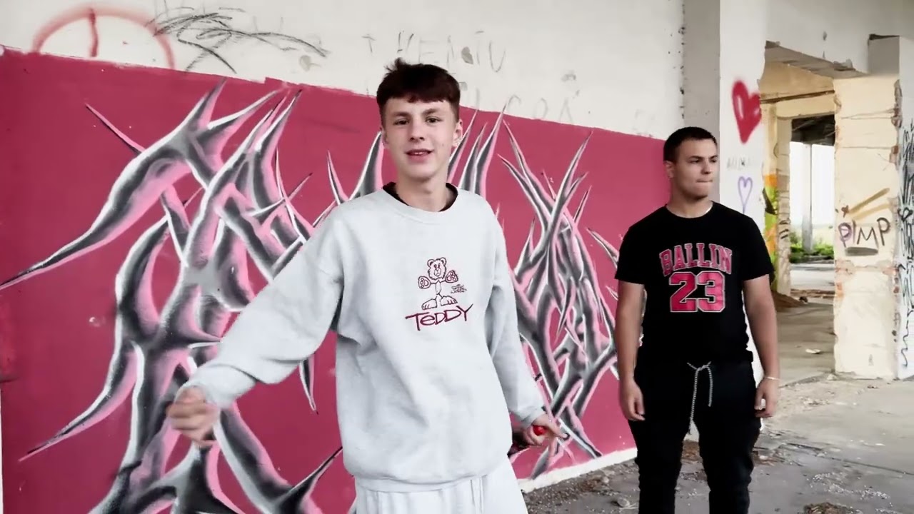 MODA -  Młody A ft. BAKO (Prod. By HVNDRED)
