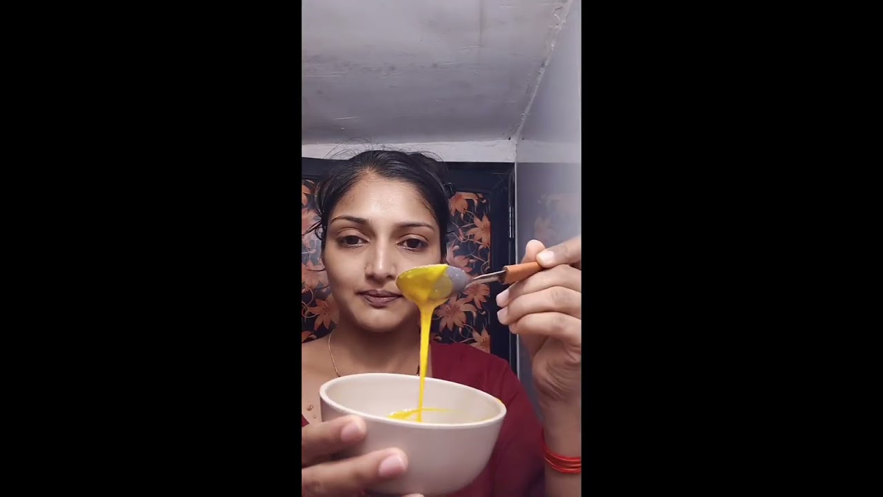 Home made face pack .