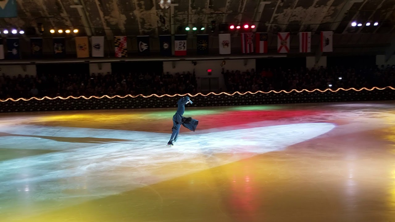 Johnny Weir, Creep
