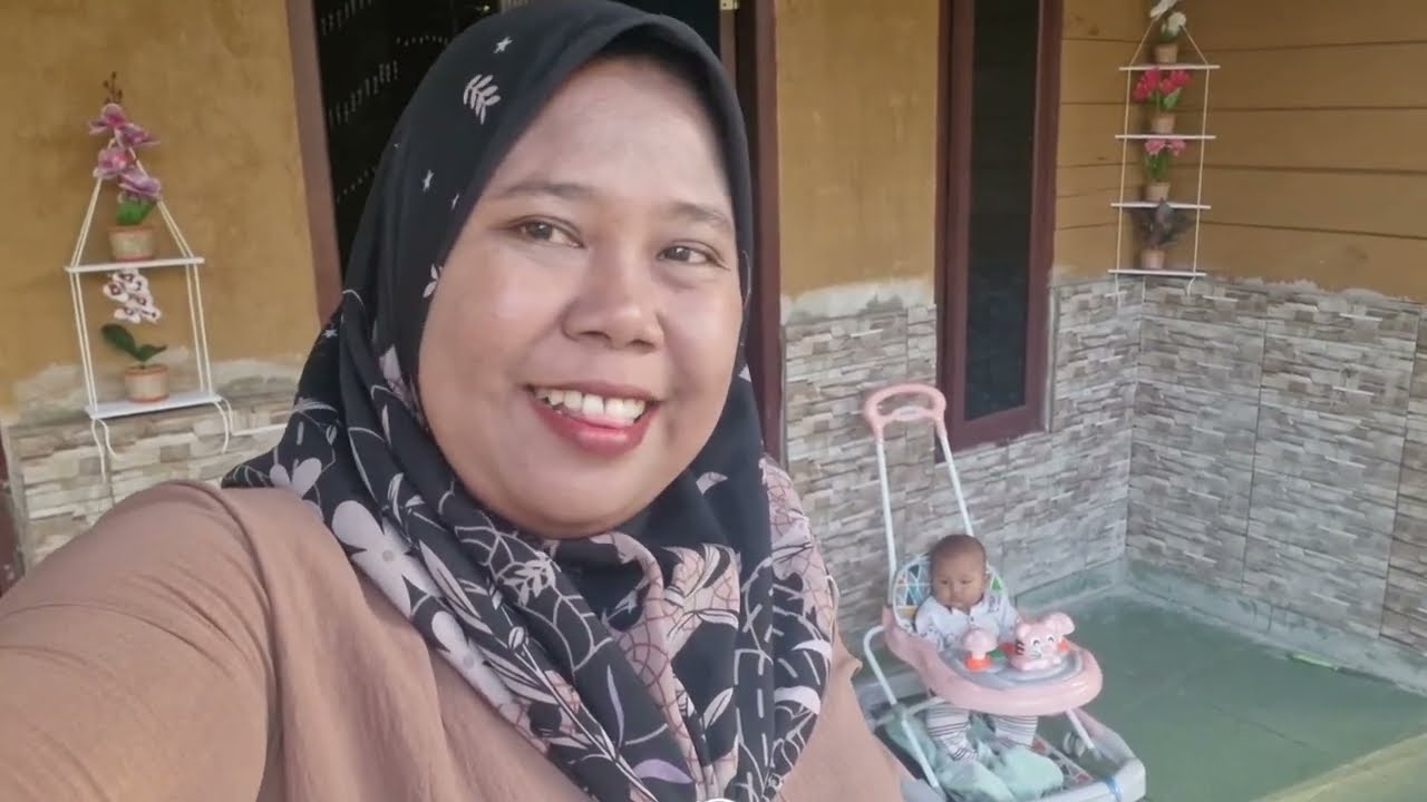 Belanja untuk keperluan berbuka puasa bersama di rumah 