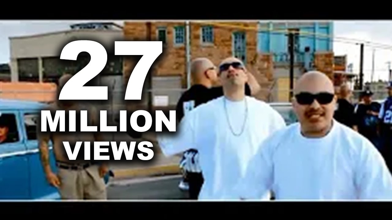 Mr.Capone-E  