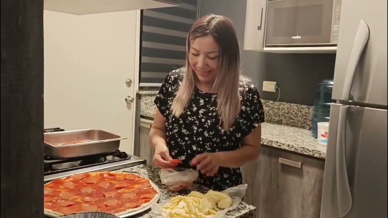 Pizza casera hecha con amor 🍕🫶🏻🤍