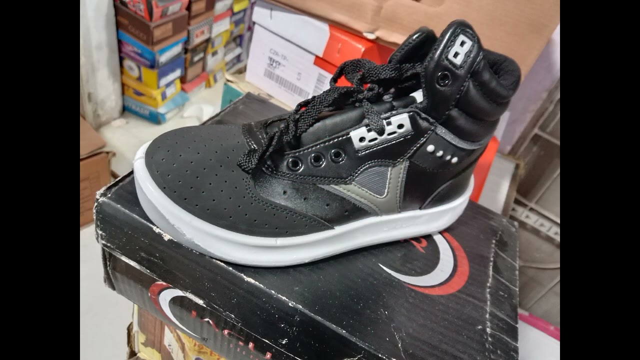 JAGUAR Shoes 👟 3000 PKr #Zawarshoes #shoes