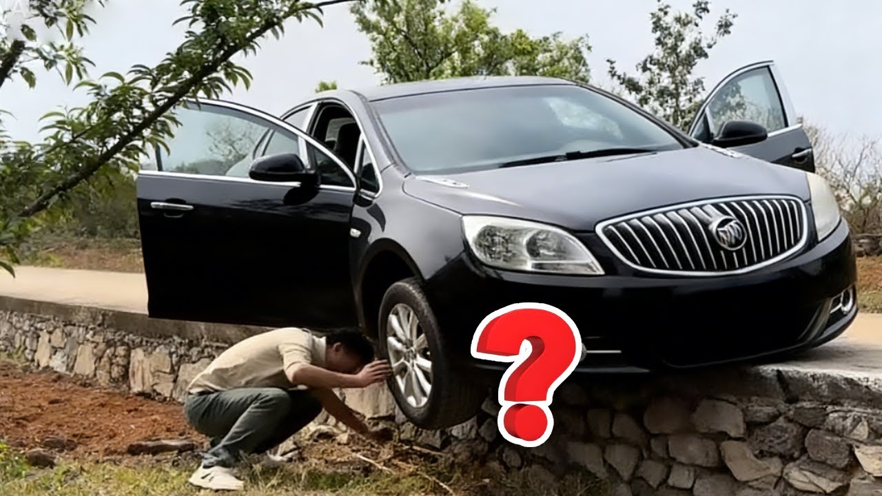 A classic winch escape tutorial that even experienced drivers know.#automobile #travel #golf