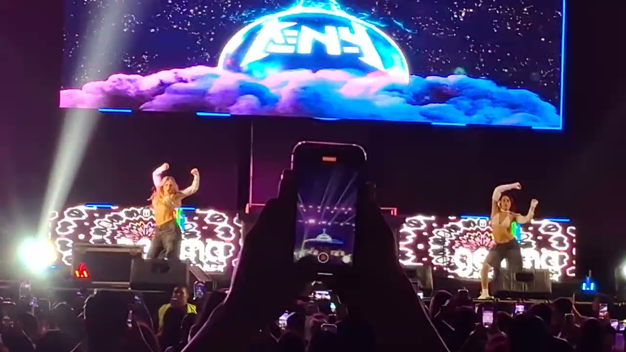 KEN Y concierto completo