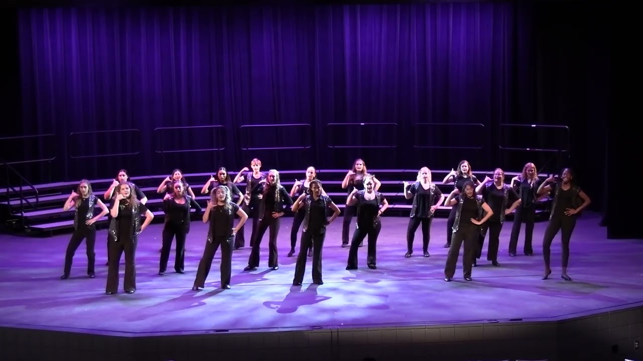 Telephone, Finale Show Choir
