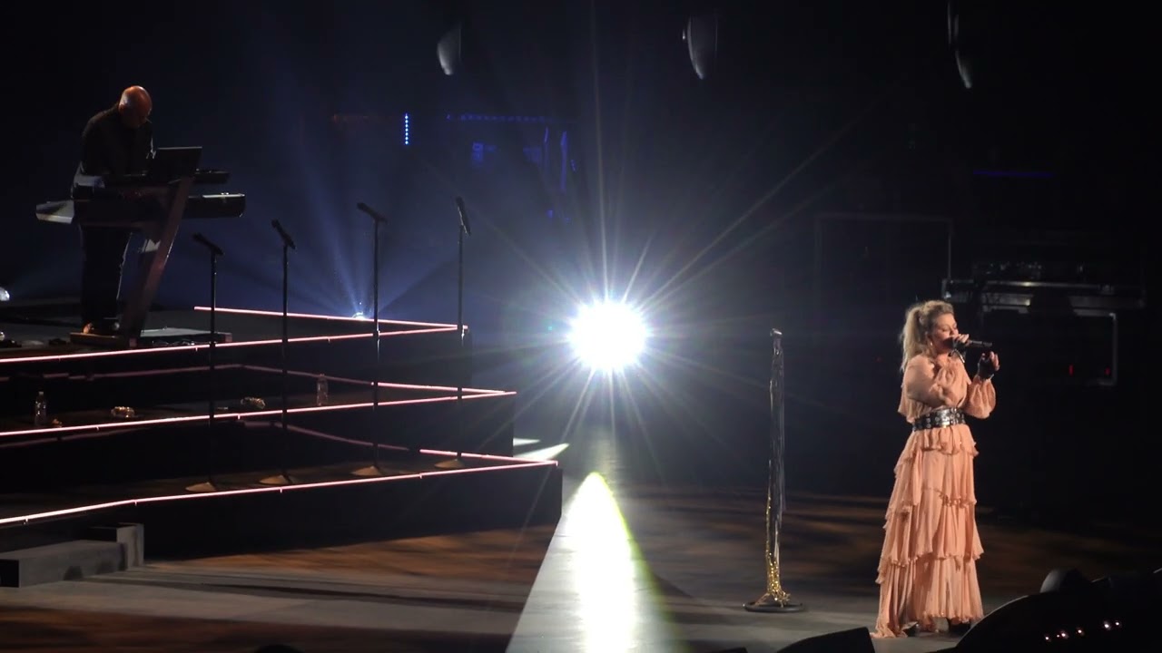 Kelly Clarkson - (2023-08-05) - Beautiful Disaster - Chemistry Residency