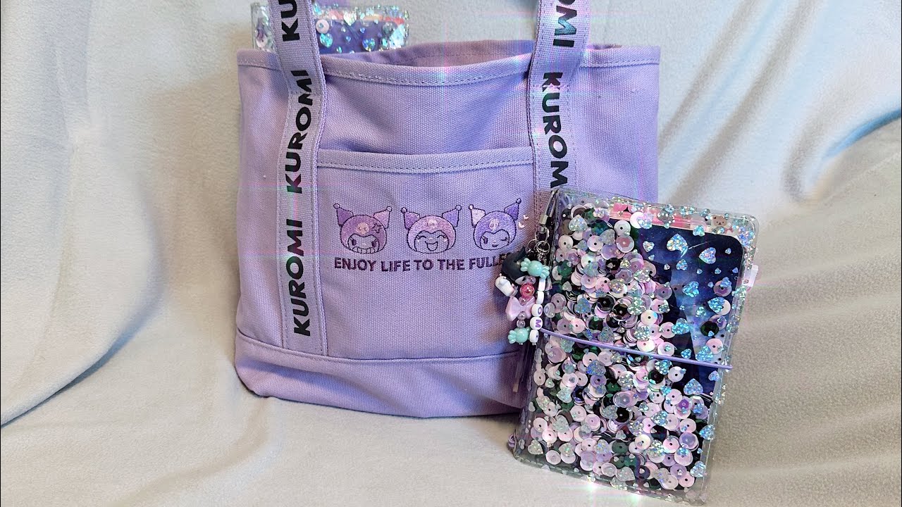 WHAT’S IN MY PLANNER BAG (KUROMI)
