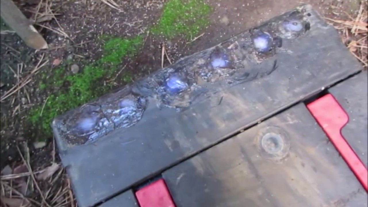 Fixing a maintenance free battery witch has gone bad.