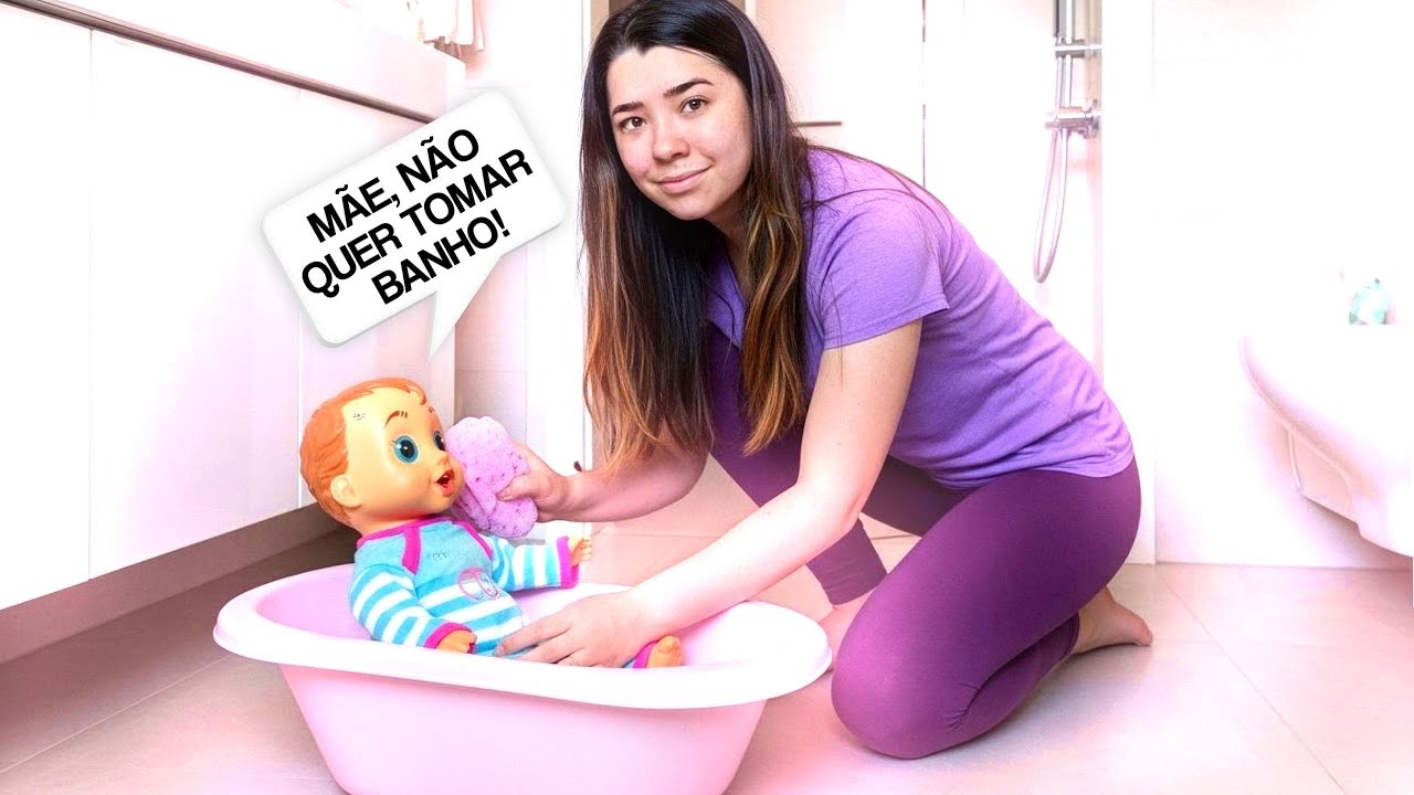 UM DIA CUIDANDO DA DIVA NO CORPO DO BEBÊ DO MAL | *assustador*