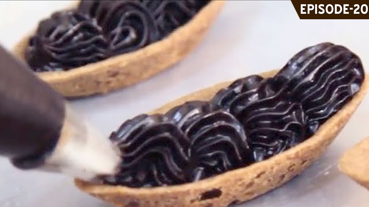 Learn how to make delicious eggless chocolate truffle filled boat tarts using just 6 ingredients