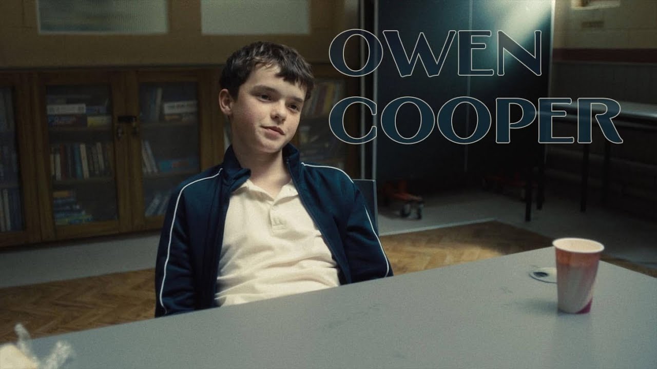 Звезда сериала "Переходный возраст"! Автограф Оуэна Купера (Owen Cooper)!