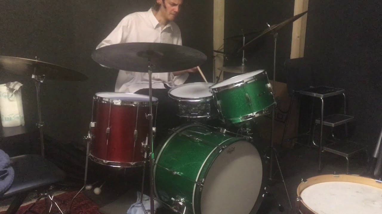 DRUM SOLO - LEIF BERGER