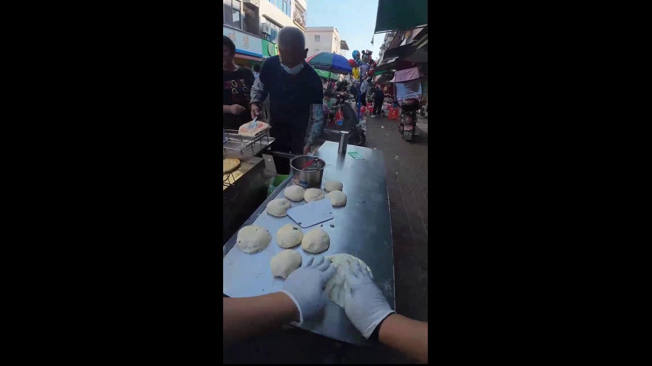 Real-Time Flatbread Production | Oil Frying & Street Vibes | No Commentary
